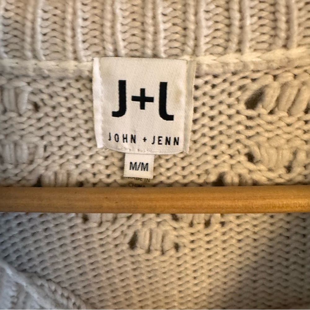 JOHN + JENN Heart Sweater - Picture 4 of 5